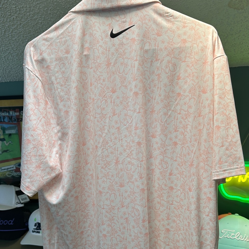 Nike Light Pink Graphic Polo Shirt L - Picture 4 of 5